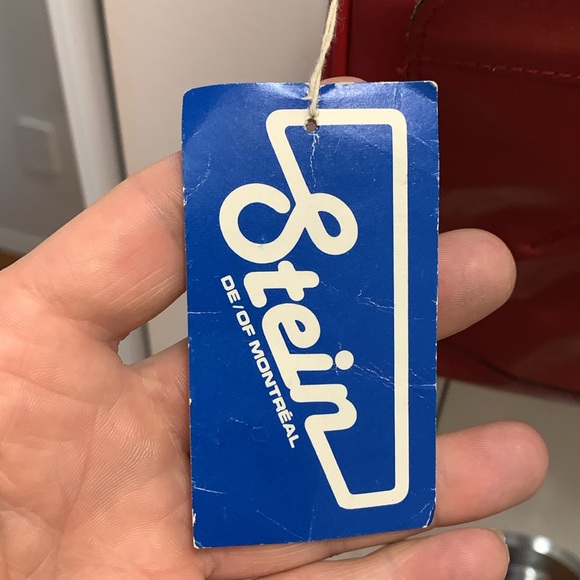 OFFERS??? Stein of Montreal TRUE Vintage Red Crossbody - Picture 10 of 10